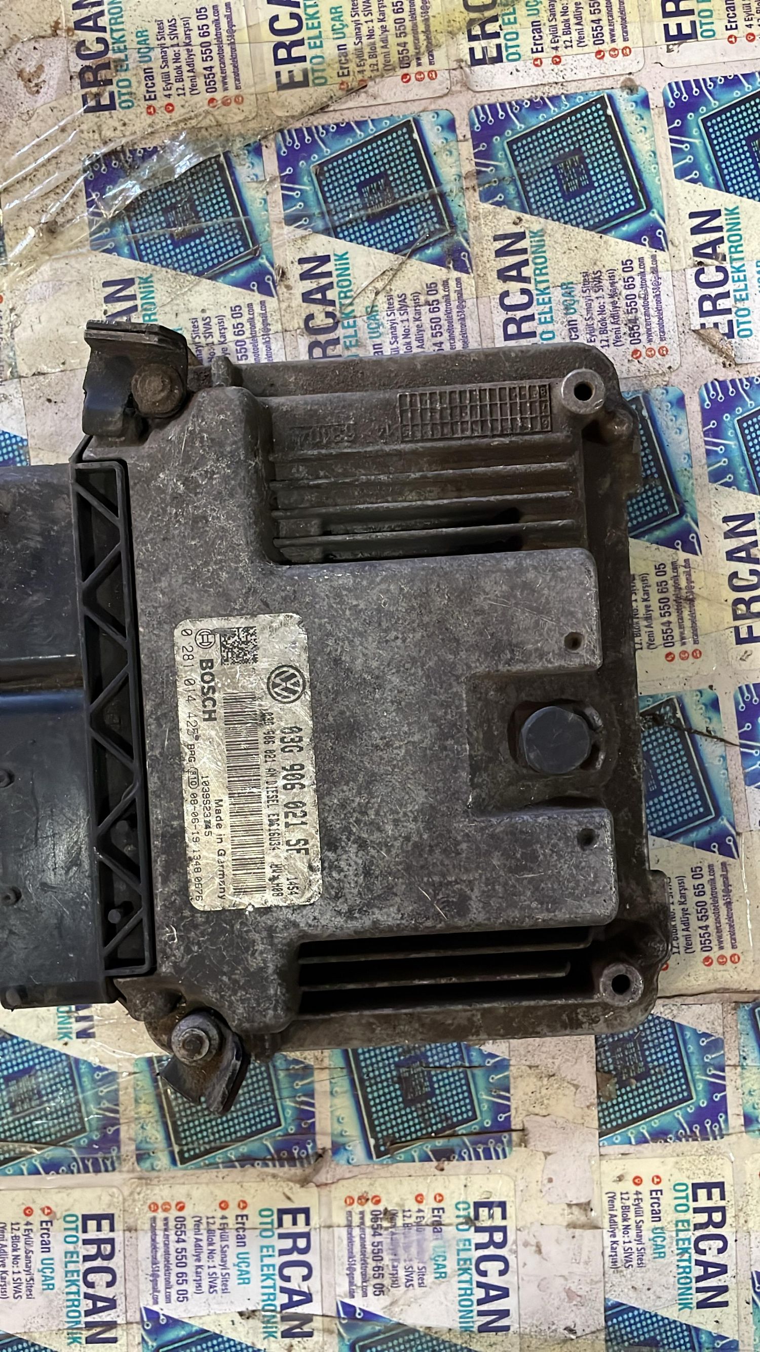 03G906021KC 0281013196 VW TOURAN 1.9 TDI Motor Beyni 